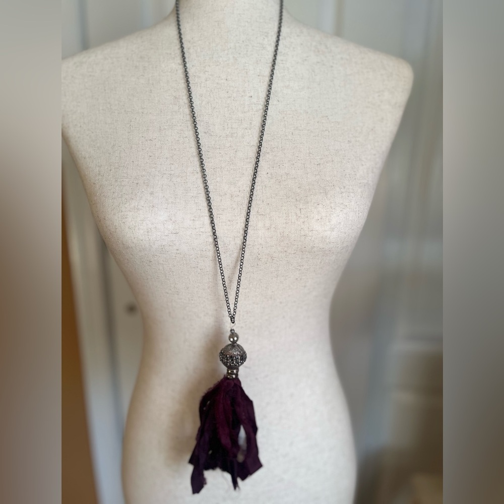 Elegant Silver and Purple Tassel Necklace